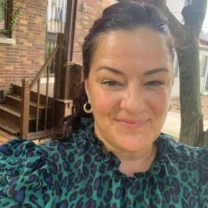 Meet your Posher, Shelly